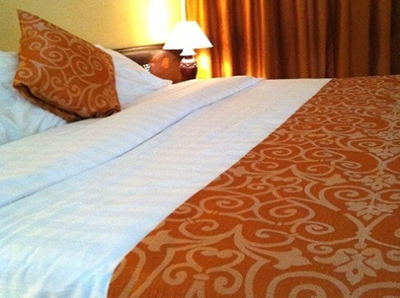 Kenya Bay Beach Hotel Bamburi Buitenkant foto